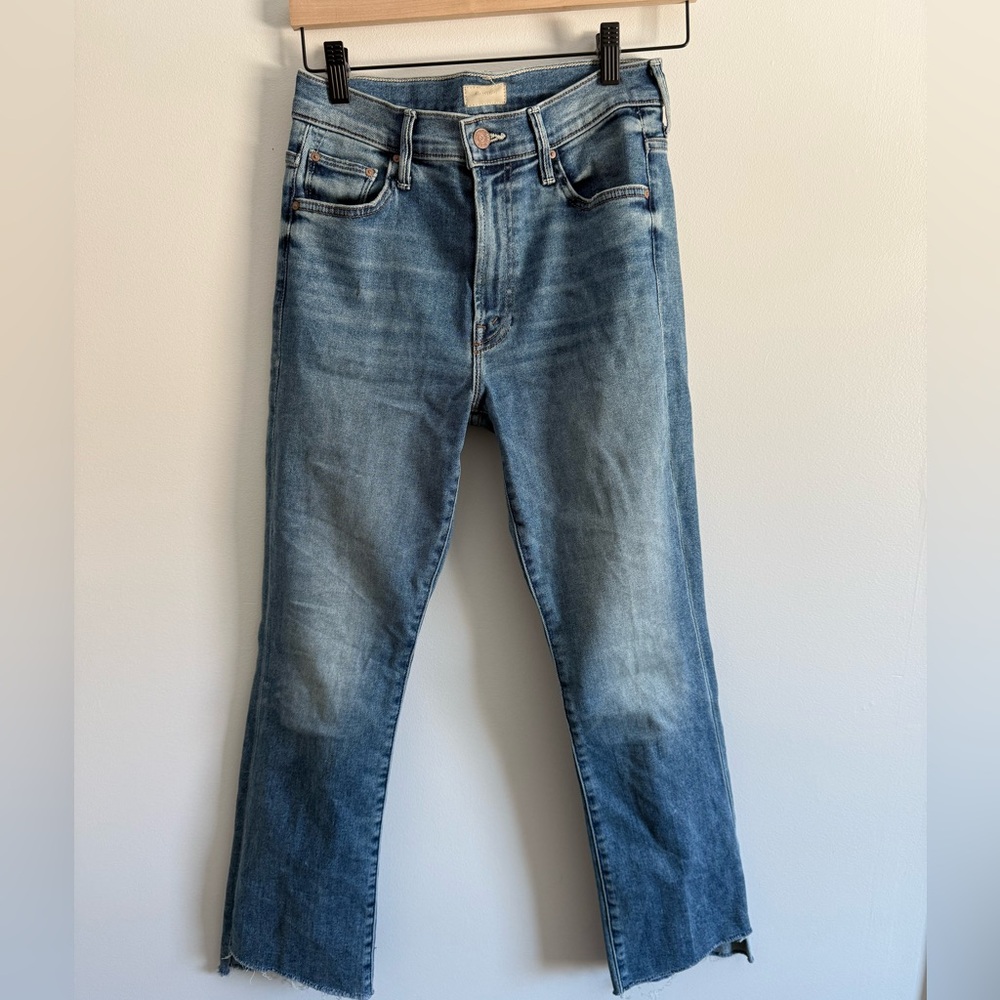 Mother Insider Crop Step Fray Jean